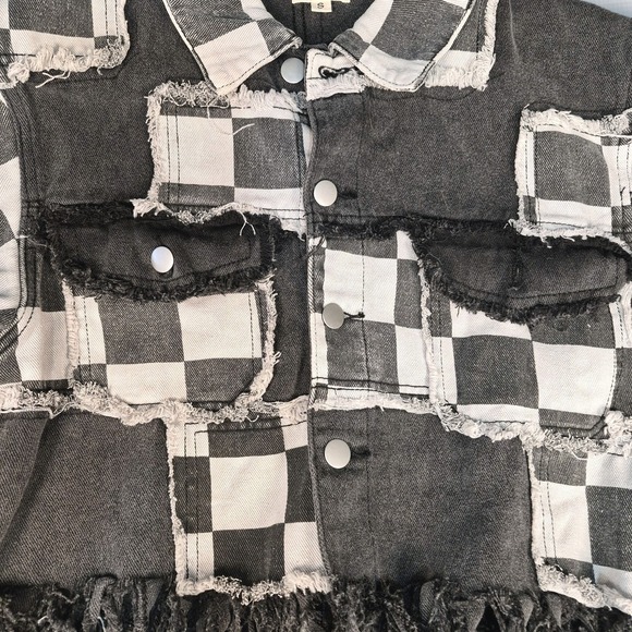 Pol Boutique Brand Wmn Sm. Distressed Patched Fringe Blk Gray Denim Jacket EUC - Picture 8 of 16